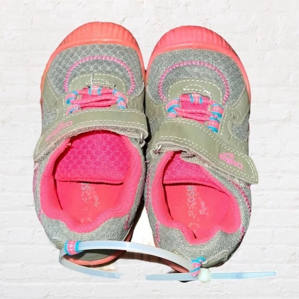 OshKosh Girls Pink‎ Gray Sneakers Size 9 Bumper Toe Hook & Loop